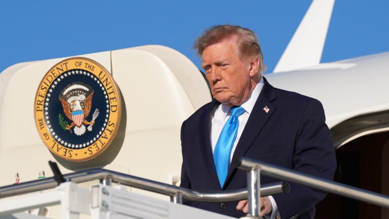 Trump OKs firing squad execution for Fort Hood shooter Hasan Trump OKs firing squad execution for Fort Hood shooter Hasan